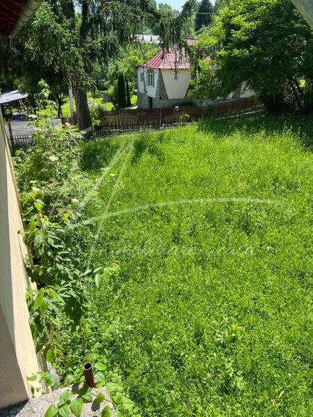 Provita de Sus, teren intravilan constructie, intabulata-ideal pentru renovare.